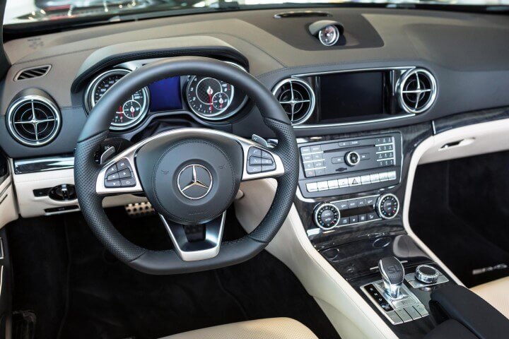 wnętrze Mercedesa